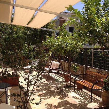 Il Giardino Dei Limoni Bed & Breakfast Aci Castello Bagian luar foto