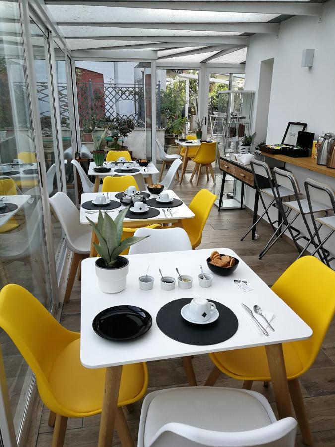Il Giardino Dei Limoni Bed & Breakfast Aci Castello Bagian luar foto