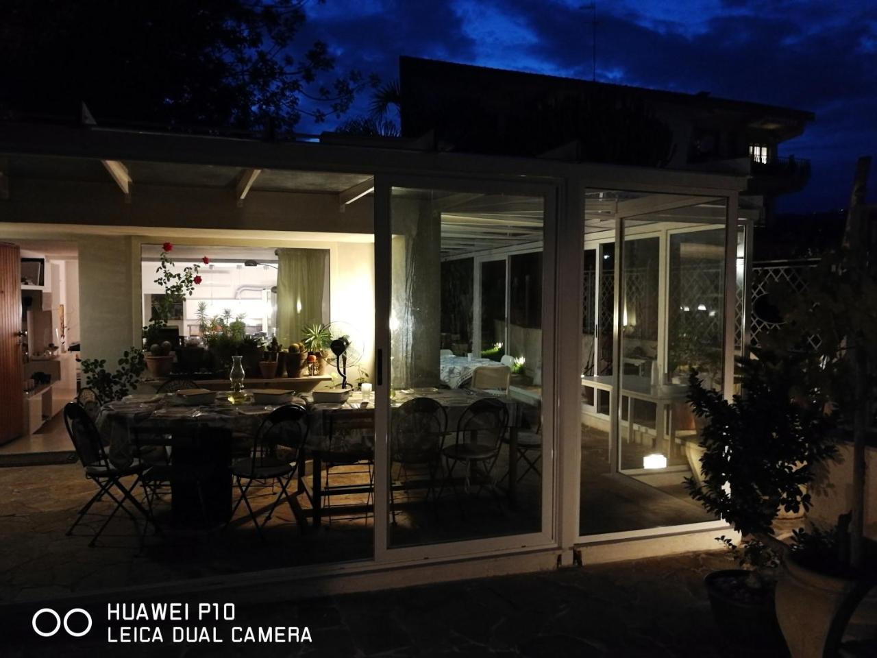 Il Giardino Dei Limoni Bed & Breakfast Aci Castello Bagian luar foto